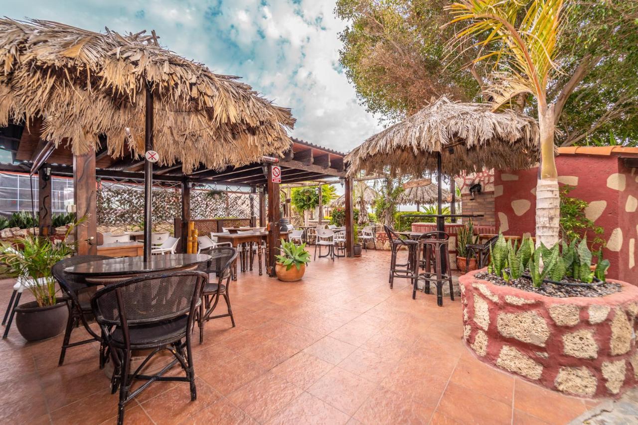 Casa Giuliana Bed & Breakfast Charco del Pino Exterior photo